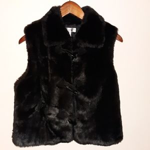 Faux fur vest